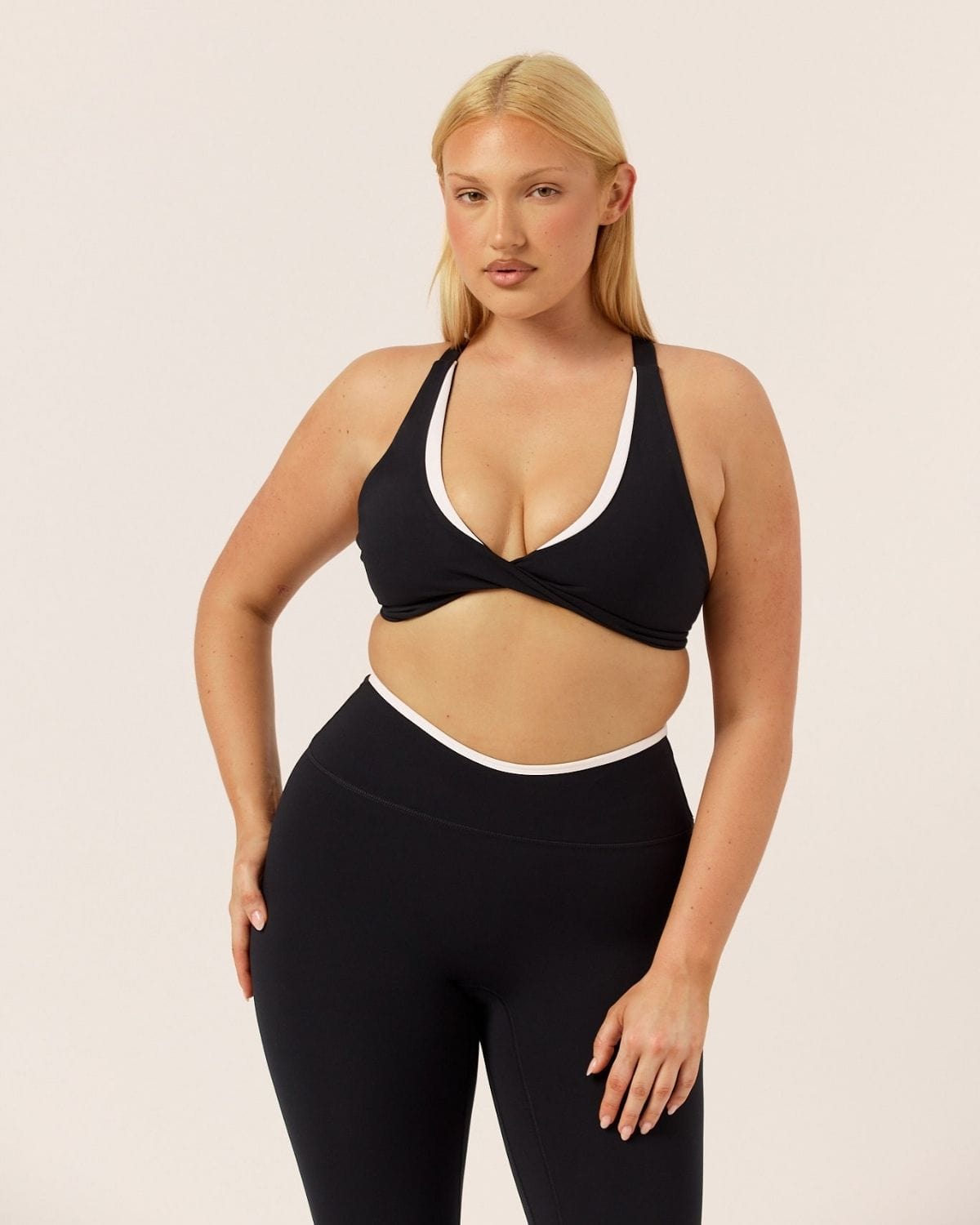 Serenity Sierra Crop | Black Two Tone