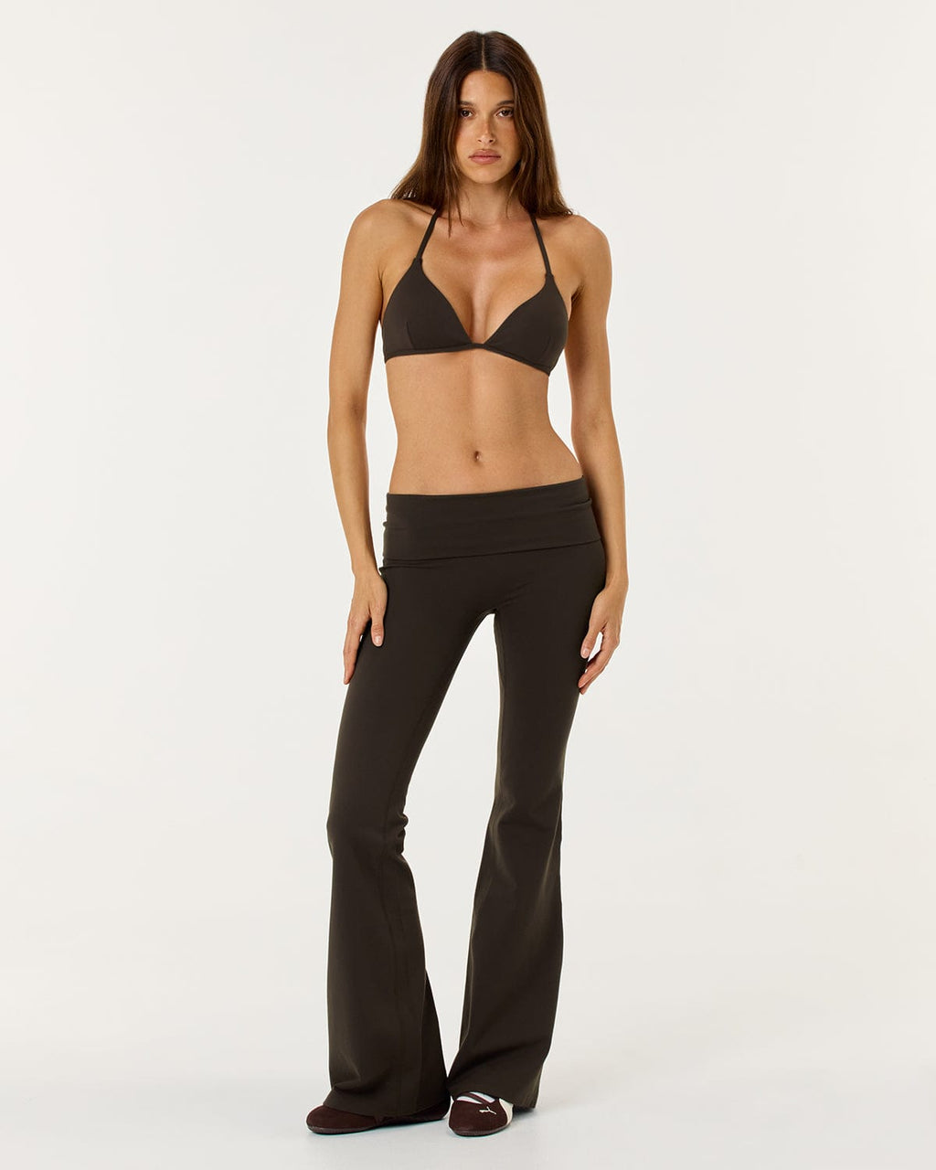 Form Invisible Scrunch Flare Fold Over Leggings | Dark Chocolate