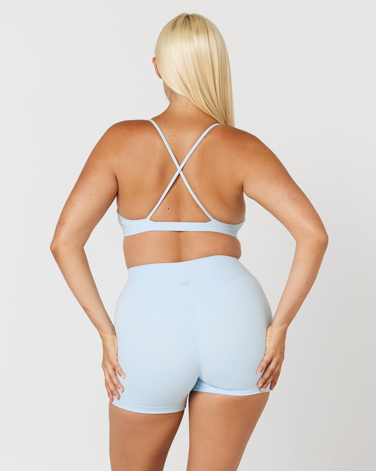 Form Noa Crop | Powder Blue