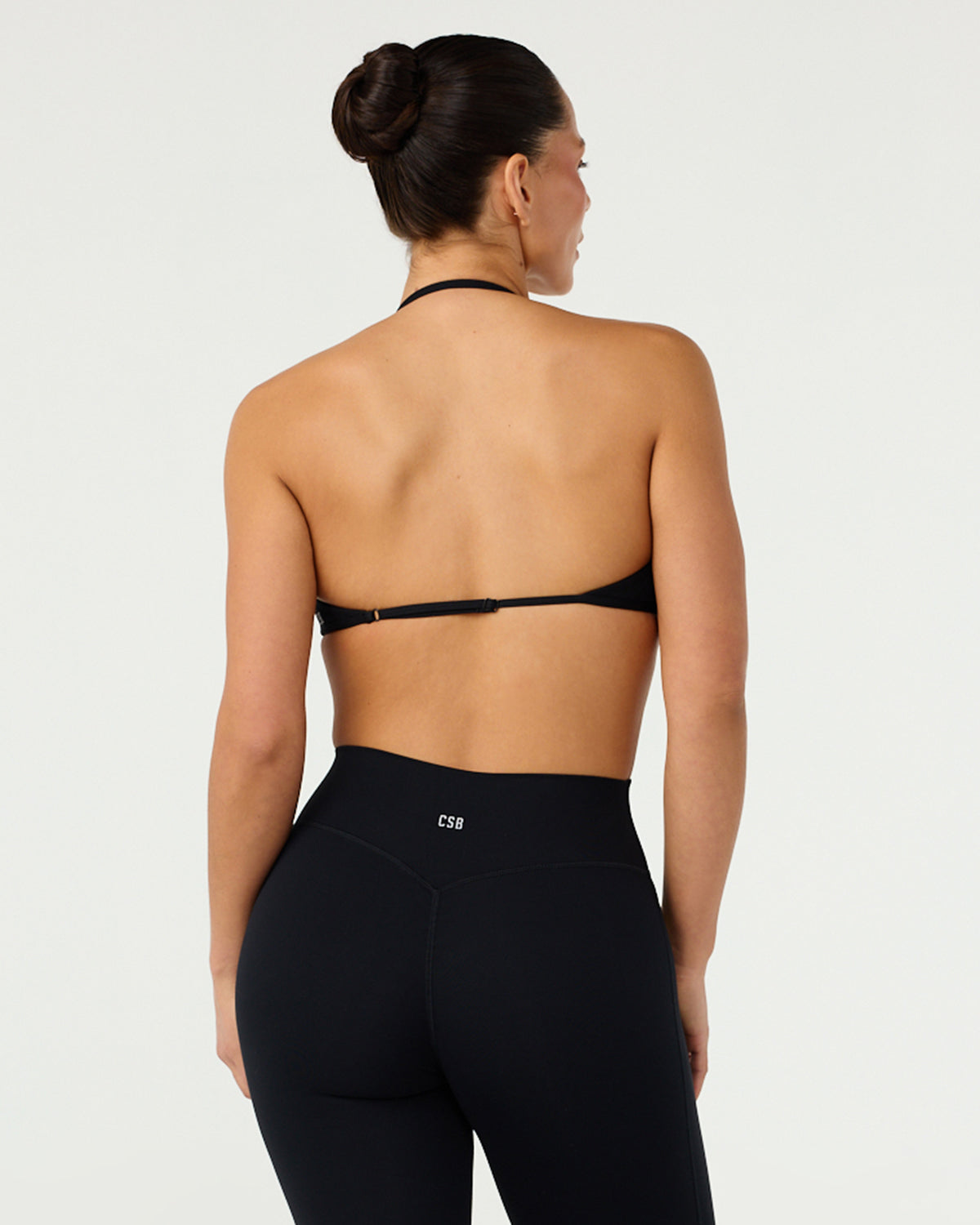 Form Micro Halter V Crop | Black