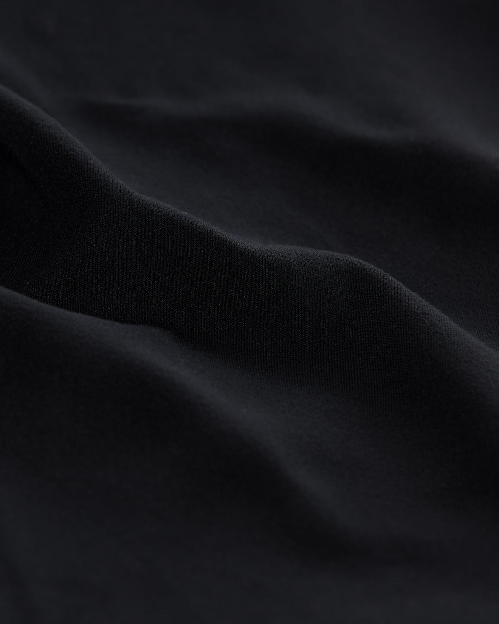 Serenity Blake Crop | Black